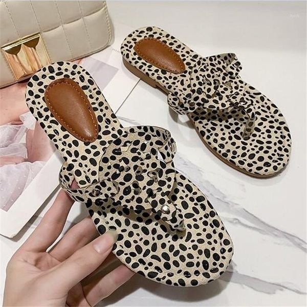 slippers 2021 fashion women beach flip flops summer leopard print cool comfortable girls outdoor sandals pantoufle femme1, Black
slippers 2021 fashion women beach flip flops summer leopard print cool comfortable girls outdoor sandals pantoufle femme1, Black