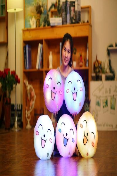 1шт 33см luminous плюшевые игрушки фаршированные round face счастливый expression 5 цветов творческий мягкая подушка для малыша детские игру
1шт 33см luminous плюшевые игрушки фаршированные round face счастливый expression 5 цветов творческий мягкая подушка для малыша детские игру