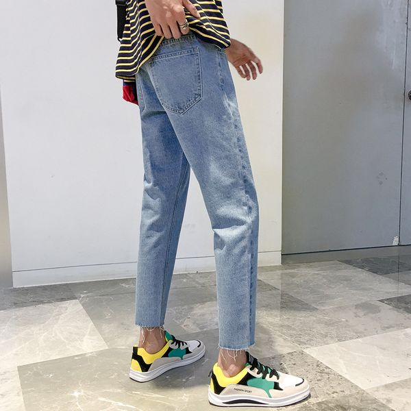 9-point jeans men's fashion brand straight tube loose 9-point rough edge korean fashion summer versatile student light pants, Blue
9-point jeans men's fashion brand straight tube loose 9-point rough edge korean fashion summer versatile student light pants, Blue