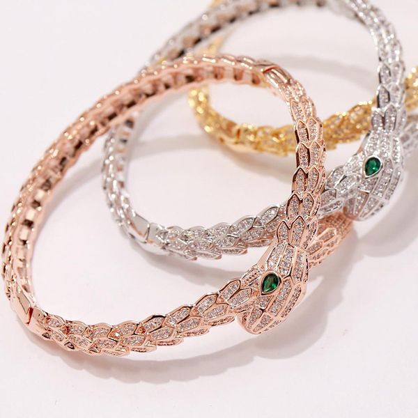 new arrival 18k gold plated copper full cz stone green eyes snake bangle bracelet for women 2019 selling luxury fashion jewelry, Golden;silver
new arrival 18k gold plated copper full cz stone green eyes snake bangle bracelet for women 2019 selling luxury fashion jewelry, Golden;silver
