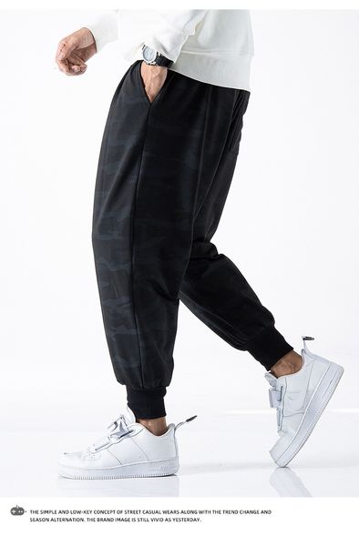plus size camouflage pants add fat to increase fat guy stretch thin hong kong style trend harlan pants running pants, Black;blue
plus size camouflage pants add fat to increase fat guy stretch thin hong kong style trend harlan pants running pants, Black;blue