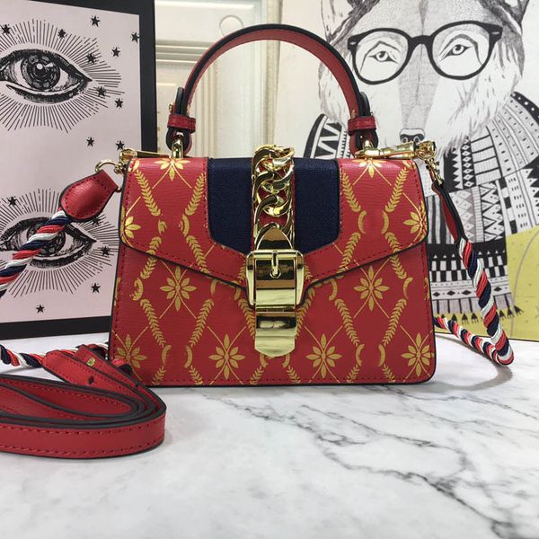 2021 luxury designer handbag leather material messenger bag shoulder bag evening bag hand handbag business style design 470270
2021 luxury designer handbag leather material messenger bag shoulder bag evening bag hand handbag business style design 470270