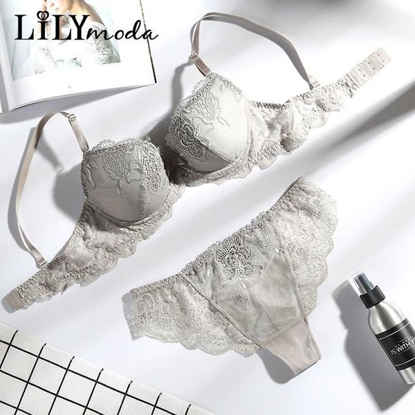 lilymoda women soft thin bra&thong sets embroidery lace female brassiere lingerie t back seamless underwear panty brief set1, Red;black
lilymoda women soft thin bra&thong sets embroidery lace female brassiere lingerie t back seamless underwear panty brief set1, Red;black