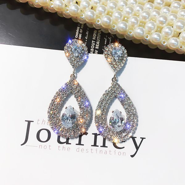 925 silver needle set diamond drop fashion earrings female korean personality earrings european and american exaggerated earrings, Golden
925 silver needle set diamond drop fashion earrings female korean personality earrings european and american exaggerated earrings, Golden