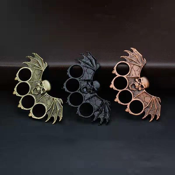 alloy finger tiger four-finger self-defense weapon two-finger escape hand support aluminum alloy self-defense equipment sale
alloy finger tiger four-finger self-defense weapon two-finger escape hand support aluminum alloy self-defense equipment sale