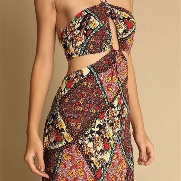 hanging 2020 new beach holiday style neck long dress printed open back skirt, Black;gray
hanging 2020 new beach holiday style neck long dress printed open back skirt, Black;gray