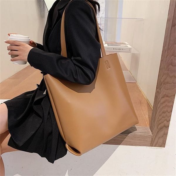 fashion simply large capacity tote women shoulder bags designer handbags luxury pu leather hand bag female big composite purses
fashion simply large capacity tote women shoulder bags designer handbags luxury pu leather hand bag female big composite purses