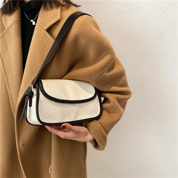 cross body fantasy 2021 winter handbags for women trendy wild designer underarm bags lady stone crocodile pattern shoulder bag
cross body fantasy 2021 winter handbags for women trendy wild designer underarm bags lady stone crocodile pattern shoulder bag
