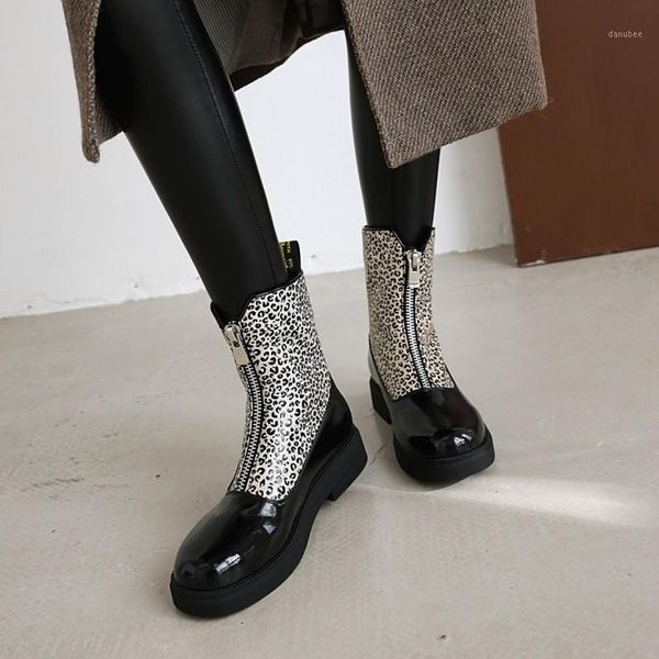 boots autumn and winter style front zipper leopard short fashion party women's black white plus size 34-43 high 3cm1
boots autumn and winter style front zipper leopard short fashion party women's black white plus size 34-43 high 3cm1