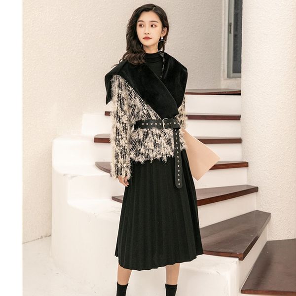 2021 new female autumn winter jacket new big sleeve lapel hairy fashion amendment super fleece y201 pafu, Black
2021 new female autumn winter jacket new big sleeve lapel hairy fashion amendment super fleece y201 pafu, Black