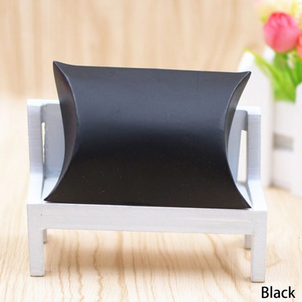 factory price pillow wedding party box favor candy supply accessories favour kraft paper gift boxes
factory price pillow wedding party box favor candy supply accessories favour kraft paper gift boxes