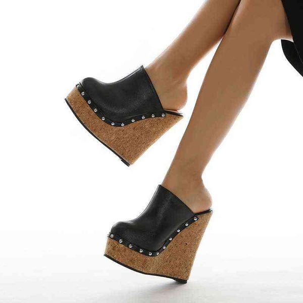 2022 early spring new rivet slope heel high heels thick soled waterproof platform baotou slippers, Black
2022 early spring new rivet slope heel high heels thick soled waterproof platform baotou slippers, Black
