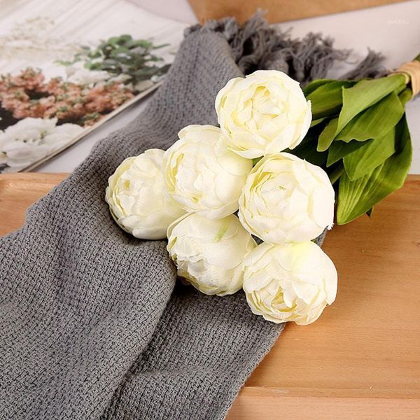 6pcs simulation flowers bouquet real touch for wedding banquet bridal bouquet artificial tulip flowers decoration1
6pcs simulation flowers bouquet real touch for wedding banquet bridal bouquet artificial tulip flowers decoration1