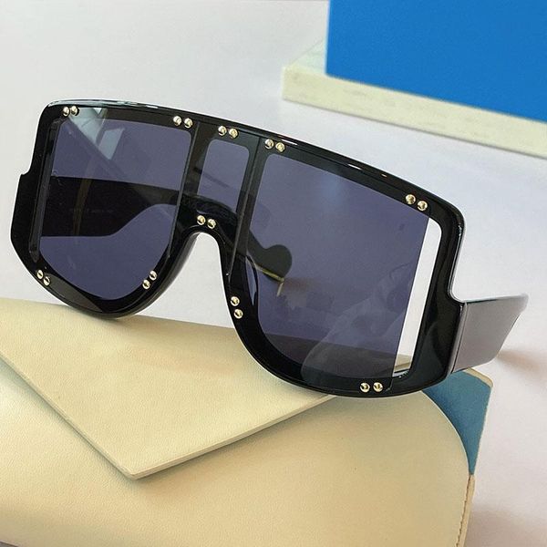 new beauty sunglasses blockt fenty girl designer glasses women oversized sunglasses robyn rihanna fenty the same sunglassesuv400 with box, White;black
new beauty sunglasses blockt fenty girl designer glasses women oversized sunglasses robyn rihanna fenty the same sunglassesuv400 with box, White;black