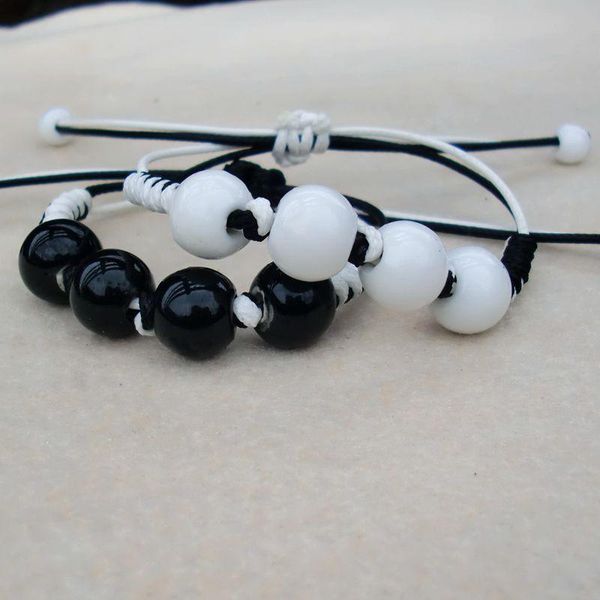 original hand-woven ethnic style jewelry fashion simple black and white student couple accessories ceramic beaded bracelet, Golden;silver
original hand-woven ethnic style jewelry fashion simple black and white student couple accessories ceramic beaded bracelet, Golden;silver