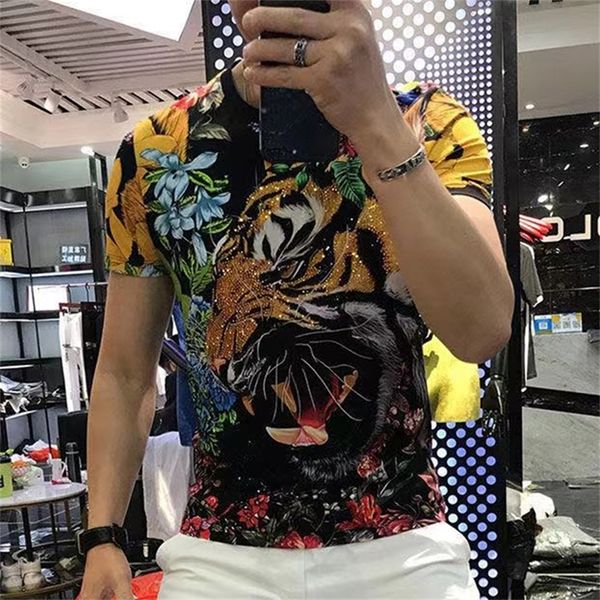 summer european men's ice silk printed t-shirt personalized slim short sleeve 220302, White;black
summer european men's ice silk printed t-shirt personalized slim short sleeve 220302, White;black