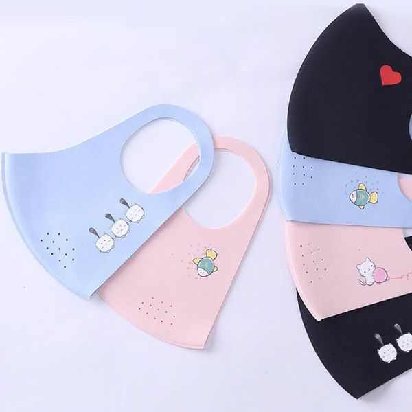 factory kids pm2.5 respirator children dustproof cloth face protective cover designer masks washable reusable ice silk c
factory kids pm2.5 respirator children dustproof cloth face protective cover designer masks washable reusable ice silk c