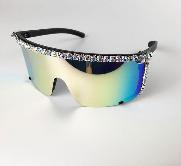 summer beach fashion sunglasses men women tide retro round new ins punk rhinestone stage show drill colored lens locomotive sunglasses, White;black 
summer beach fashion sunglasses men women tide retro round new ins punk rhinestone stage show drill colored lens locomotive sunglasses, White;black