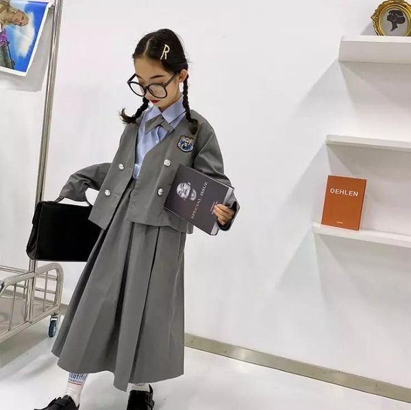2021 new wholesale girls 3 pcs patchwork set blazer+skirt +tie spring fashion girls suits kids clothes 5-11 years, White
2021 new wholesale girls 3 pcs patchwork set blazer+skirt +tie spring fashion girls suits kids clothes 5-11 years, White