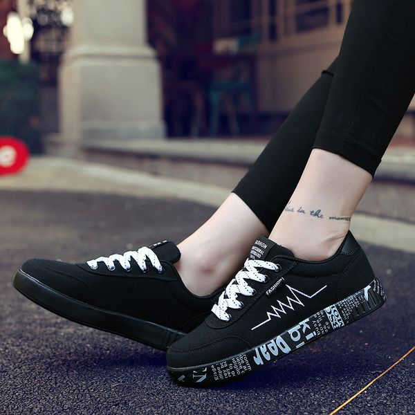 tuinanle sneakers women fashion vulcanized shoes ladies lace-up men casual shoes breathable walking canvas graffiti flats 201105, Black
tuinanle sneakers women fashion vulcanized shoes ladies lace-up men casual shoes breathable walking canvas graffiti flats 201105, Black