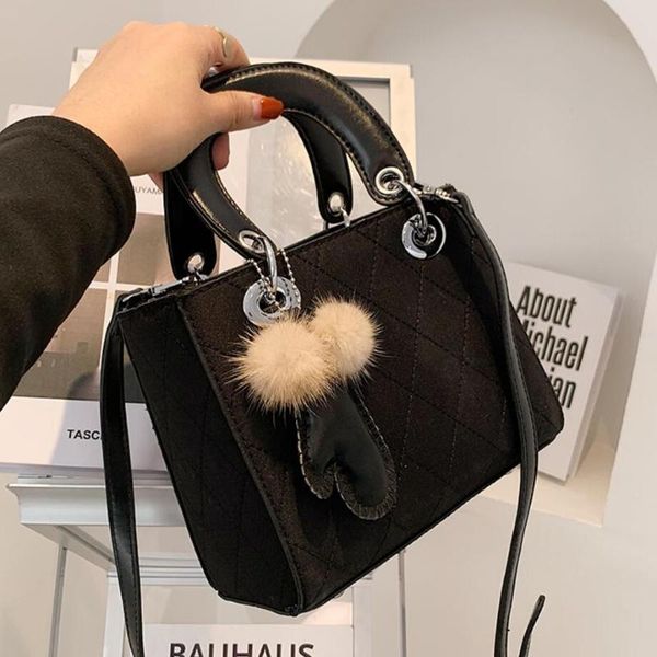 cross body elegant female square tote bag 2021 fashion pu leather women's designer handbag lattice shoulder messenger
cross body elegant female square tote bag 2021 fashion pu leather women's designer handbag lattice shoulder messenger