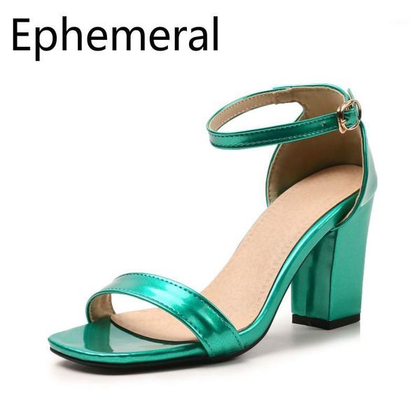 ladies buckle strap sandals patent leather cover heel square peep toe high heels shoes super plus size 34-52 black red fashion1
ladies buckle strap sandals patent leather cover heel square peep toe high heels shoes super plus size 34-52 black red fashion1
