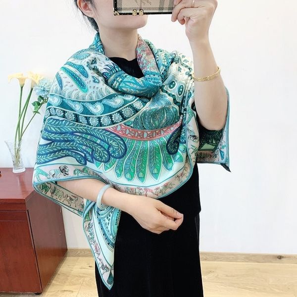 blue gardon scarf women 30% silk 70% cashmere scarves handmade rolled edges 140*140cm large shawls wraps 55" x 55" y201007, Blue;gray
blue gardon scarf women 30% silk 70% cashmere scarves handmade rolled edges 140*140cm large shawls wraps 55" x 55" y201007, Blue;gray