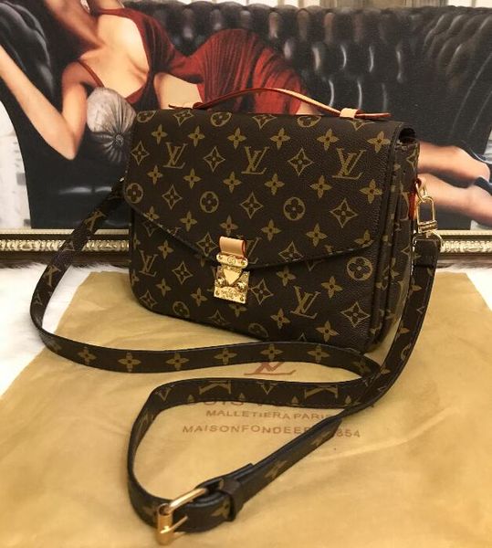 women shoulder bag luxury designer crossbody chain bags fashion messenger bag designer handbags leather bag
women shoulder bag luxury designer crossbody chain bags fashion messenger bag designer handbags leather bag