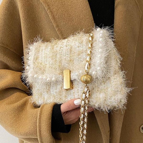cross body plush small square crossbody bag 2021 winter high-quality wool women's designer handbag chain shoulder messenger purses
cross body plush small square crossbody bag 2021 winter high-quality wool women's designer handbag chain shoulder messenger purses