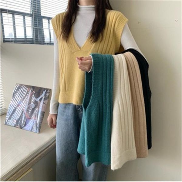 2021 spring autumn sweater vest women's vest sweater elegant student v-neck pullover loose casual knitting outerwear, White;black
2021 spring autumn sweater vest women's vest sweater elegant student v-neck pullover loose casual knitting outerwear, White;black
