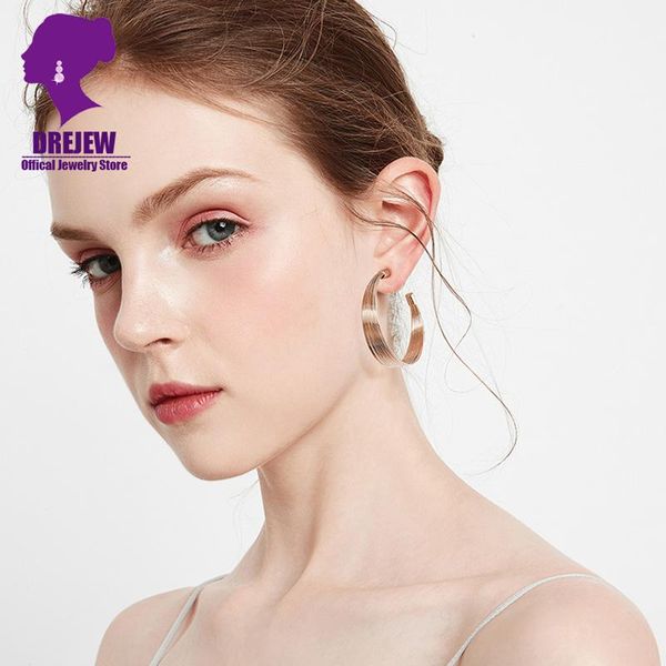 hoop & huggie drejew big gold geometric multi-layer circle statement earrings high street fashion women wedding party, Golden;silver
hoop & huggie drejew big gold geometric multi-layer circle statement earrings high street fashion women wedding party, Golden;silver