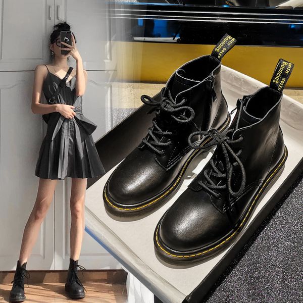 eight hole white martin women's fashion ins spring and autumn single british style thick heel leather toe boots children's short
eight hole white martin women's fashion ins spring and autumn single british style thick heel leather toe boots children's short