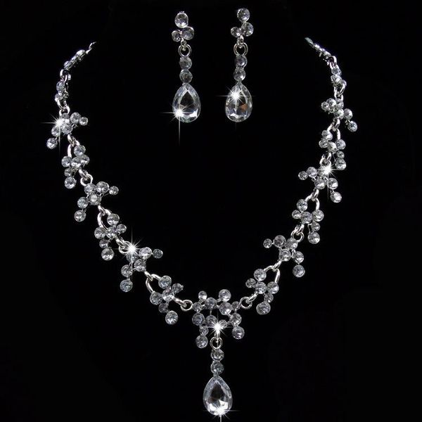 dshou103 sweet romantic crystal necklace earrings bracelet set woman zircon flower set bridal wedding jewelry, Silver
dshou103 sweet romantic crystal necklace earrings bracelet set woman zircon flower set bridal wedding jewelry, Silver