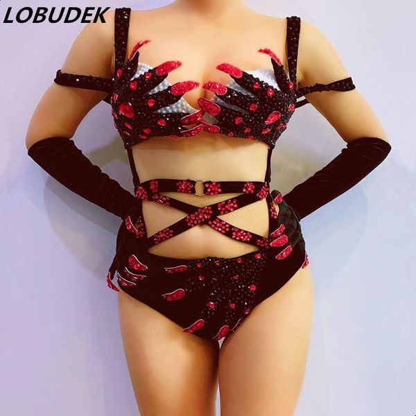 talons glove black velvet rhinestones bandage bikini bodysuit nightclub stage wear bar dj singer pole dance leotard costume, Black;red
talons glove black velvet rhinestones bandage bikini bodysuit nightclub stage wear bar dj singer pole dance leotard costume, Black;red