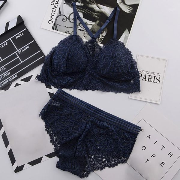 women seamless embroidery bra lace bra sets wireless underwear lingerie set1, Red;black
women seamless embroidery bra lace bra sets wireless underwear lingerie set1, Red;black