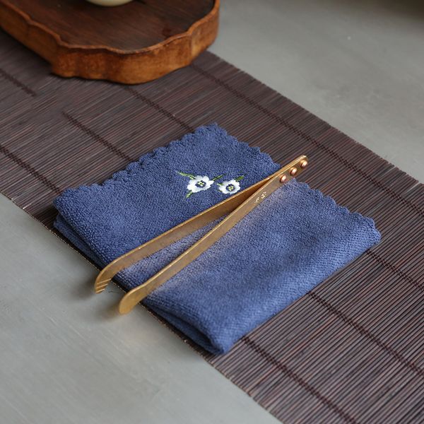 tea towel thickened cotton tea set tea table table absorbent wool embroidered flower cloth ceremony utensils
tea towel thickened cotton tea set tea table table absorbent wool embroidered flower cloth ceremony utensils