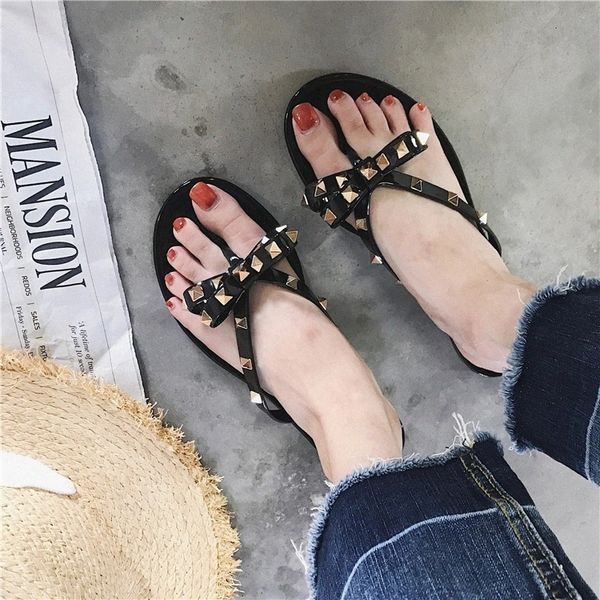 2019 european summer new fashion rivet bow flat flip flops women wear cool slippers jelly shoes sandals #gk3n, Black
2019 european summer new fashion rivet bow flat flip flops women wear cool slippers jelly shoes sandals #gk3n, Black