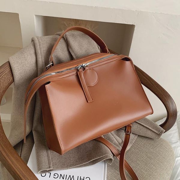 fashion designer luxury women's handbag fashion crossbody shoulder bags pu leather handbags travel tote hand bags women 2021
fashion designer luxury women's handbag fashion crossbody shoulder bags pu leather handbags travel tote hand bags women 2021