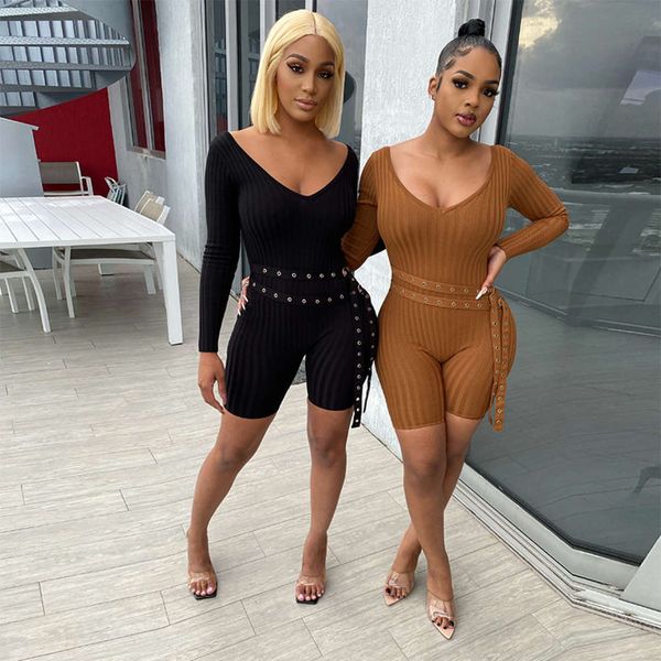autumn / winter 2020 women's open shoulder large v-neck thick knitted long sleeve belt high waist jumpsuit, Black;gray
autumn / winter 2020 women's open shoulder large v-neck thick knitted long sleeve belt high waist jumpsuit, Black;gray