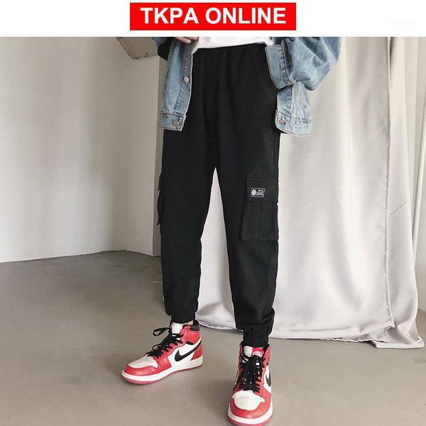 men japan streetwear black cargo pants 2020 overalls mens pocket sweatpants males fashion joggers pants khaki trousers1
men japan streetwear black cargo pants 2020 overalls mens pocket sweatpants males fashion joggers pants khaki trousers1