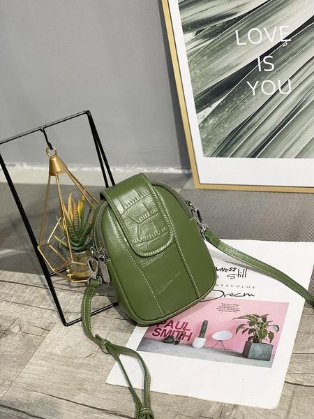 мода малый сумка женский новая сеть red shoulder / crossbody сумка прохладный все матча женские кожаные сумки телефон
мода малый сумка женский новая сеть red shoulder / crossbody сумка прохладный все матча женские кожаные сумки телефон