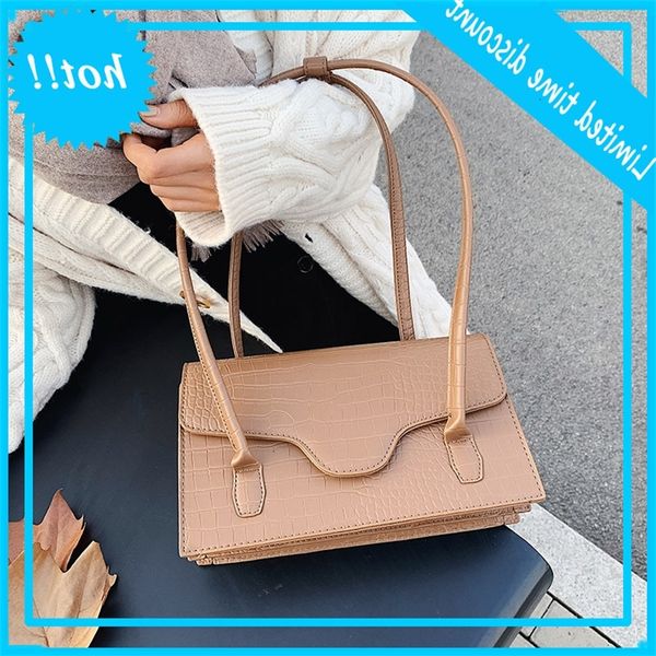 temperament sense of design 2020 new net red fashion one shoulder underarm portable women's small square bag
temperament sense of design 2020 new net red fashion one shoulder underarm portable women's small square bag