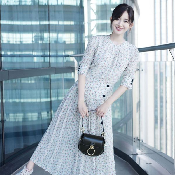 autumn 2020 new women's clothing gulinaza star with small fresh floral chiffon temperament dresslong skirt dress dress long skirt nogld, Black;gray
autumn 2020 new women's clothing gulinaza star with small fresh floral chiffon temperament dresslong skirt dress dress long skirt nogld, Black;gray