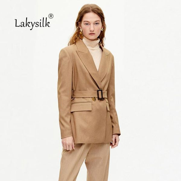 2020 new brand women khaki blazers long sleeve single button notched suits with pocket office ladies solid belt coat female1, White;black
2020 new brand women khaki blazers long sleeve single button notched suits with pocket office ladies solid belt coat female1, White;black