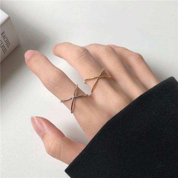 fashion simple design round cross gold silver color anillos rings for women egirl handmade geometry finger ring female jewelry sqcjtb, Black;white
fashion simple design round cross gold silver color anillos rings for women egirl handmade geometry finger ring female jewelry sqcjtb, Black;white
