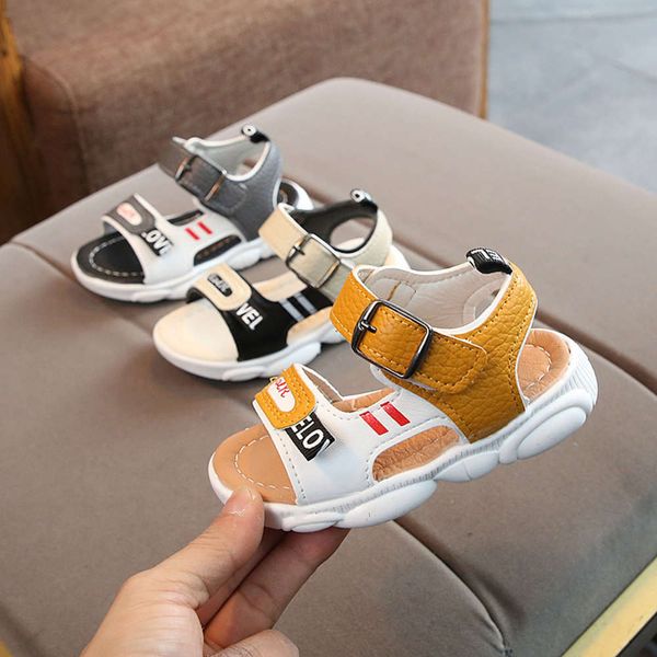 new boys' 2019 sho children's sandals baby middle 1-3-5 years old 2 anti slip soft sole korean version summer, Black;red
new boys' 2019 sho children's sandals baby middle 1-3-5 years old 2 anti slip soft sole korean version summer, Black;red