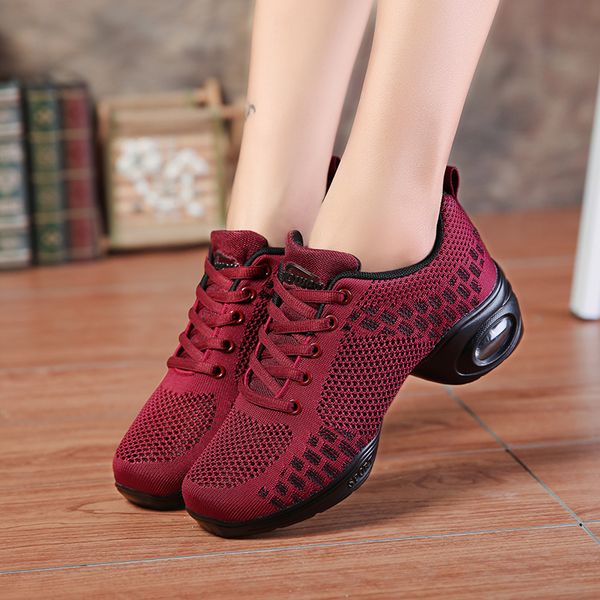 sneakers dance shoes for women flying woven mesh comfortable modern jazz dancing shoes girls ladies outdoor sports shoes 201017
sneakers dance shoes for women flying woven mesh comfortable modern jazz dancing shoes girls ladies outdoor sports shoes 201017