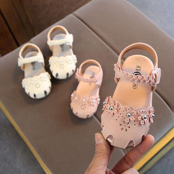 sandals girls' baotou new in summer 2019 baby's soft soled antiskid toddlers 0-2 years old children's sho, Black;red
sandals girls' baotou new in summer 2019 baby's soft soled antiskid toddlers 0-2 years old children's sho, Black;red