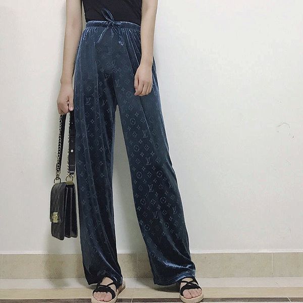 2020 new women's corseted trousers, halon trousers, fashion casual home designer, velvet classic jacquard, delivery, Black;white
2020 new women's corseted trousers, halon trousers, fashion casual home designer, velvet classic jacquard, delivery, Black;white
