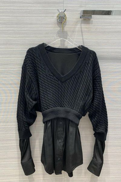 women's sweaters fake two pieces women knit sweater shirt stitching black twisted v-neck long sleeve ladies casual jumpers 2021 spring, White;black
women's sweaters fake two pieces women knit sweater shirt stitching black twisted v-neck long sleeve ladies casual jumpers 2021 spring, White;black